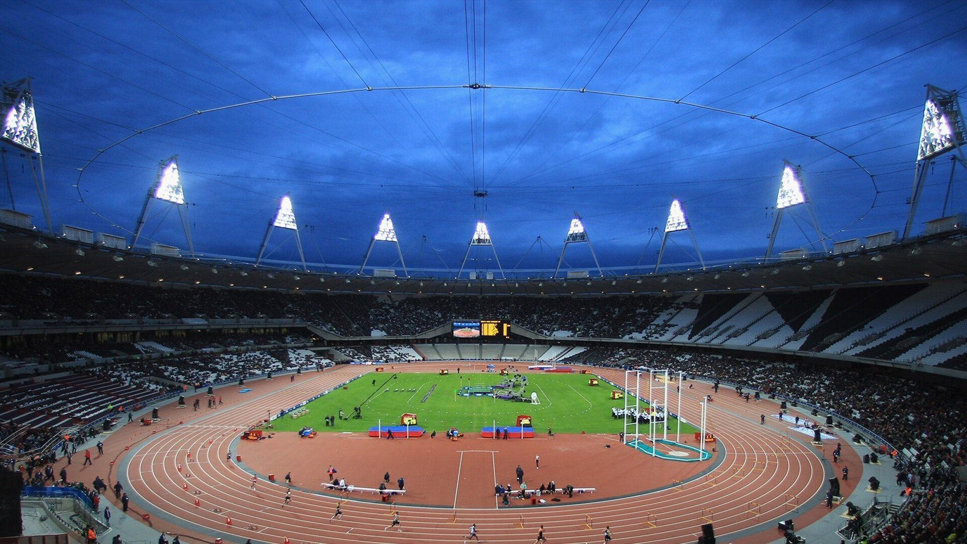 四川五粮液 冲击季后赛，五粮液四川新品